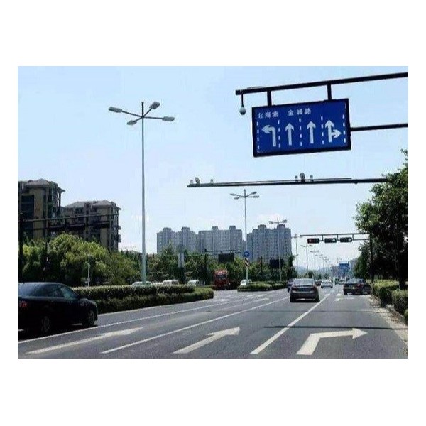 交通标志牌和标线不一致怎么办？
