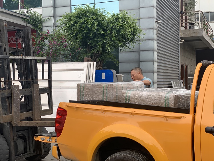 停车位锁发货